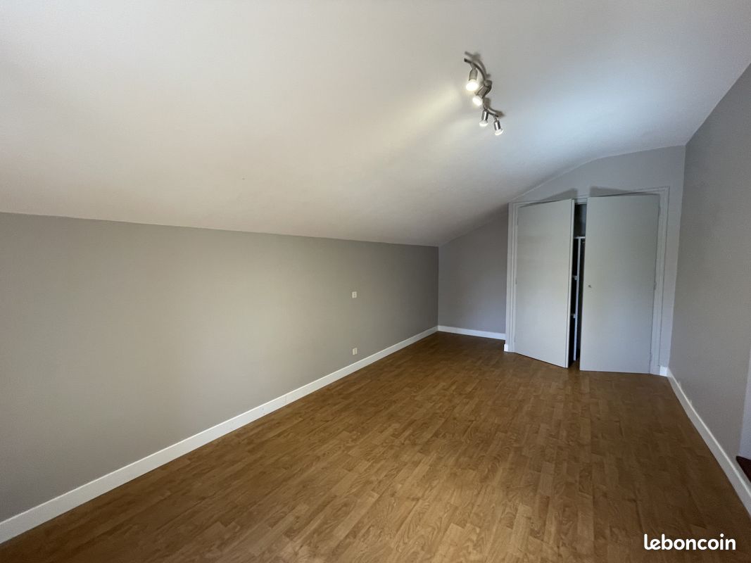 Appartement 4 pièces 110 m² - Armendarits 64640 (image principale 9)