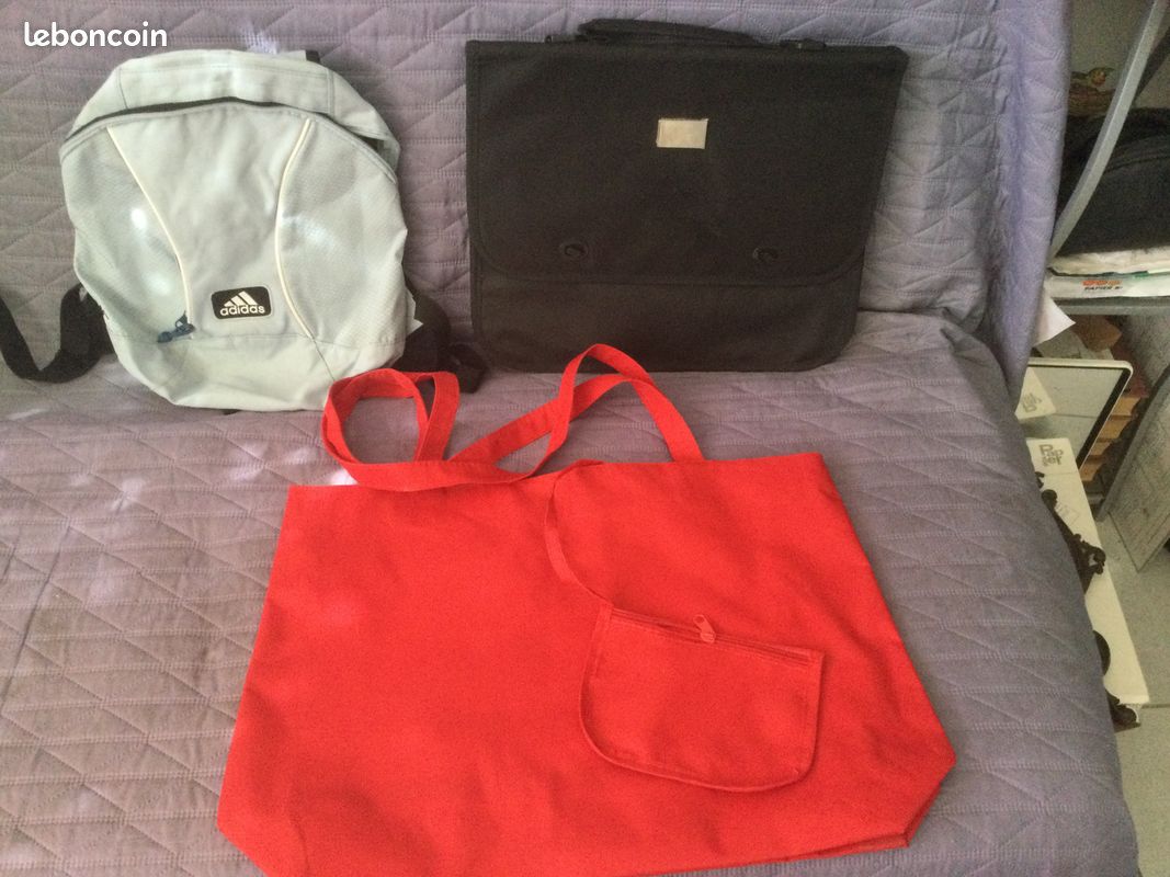 CARTABLE saccoche NEUF,SAC A DOS ADIDAS, grand SAC NEUVE (image 1)