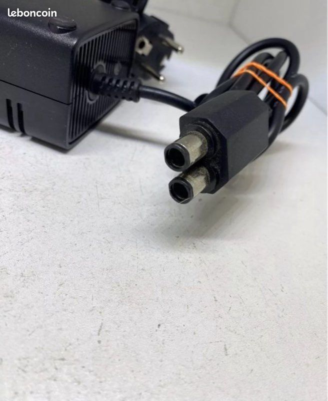Connectique et chargeur console GENERIQUE Adaptateur câble alimentation secteur AC USB pour Kinect sur Microsoft Xbox 360 - Straße Game