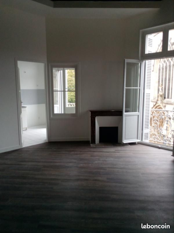 Appartement 3 pièces 68 m² · à Bordeaux · 68 m² · 979 €