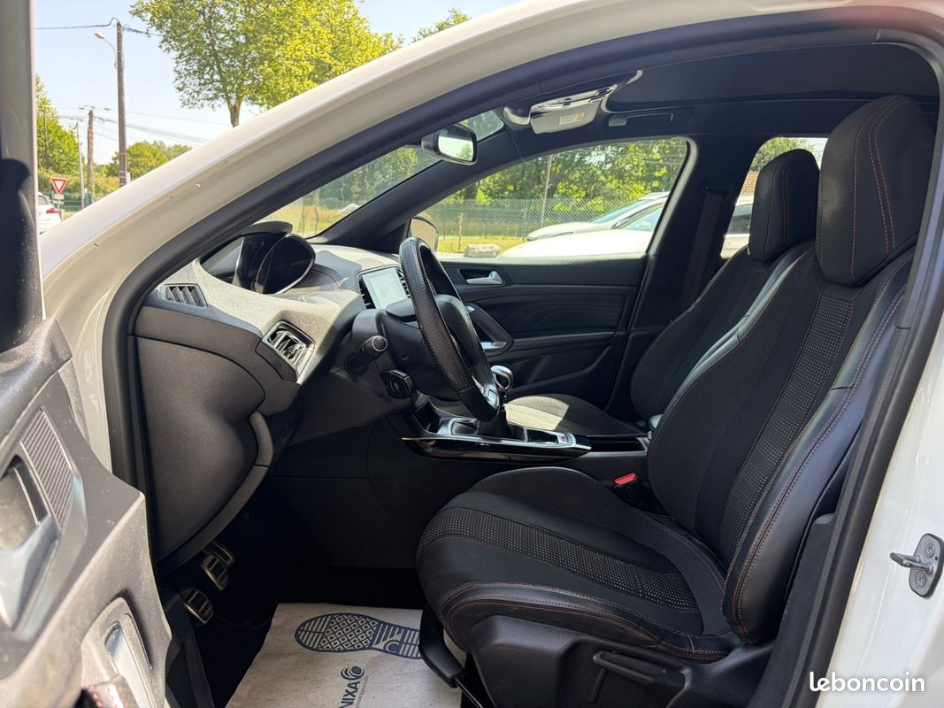 Peugeot 308 GT-Line 1.6 BlueHdi 120 ch S&S BVM6 (image 12)