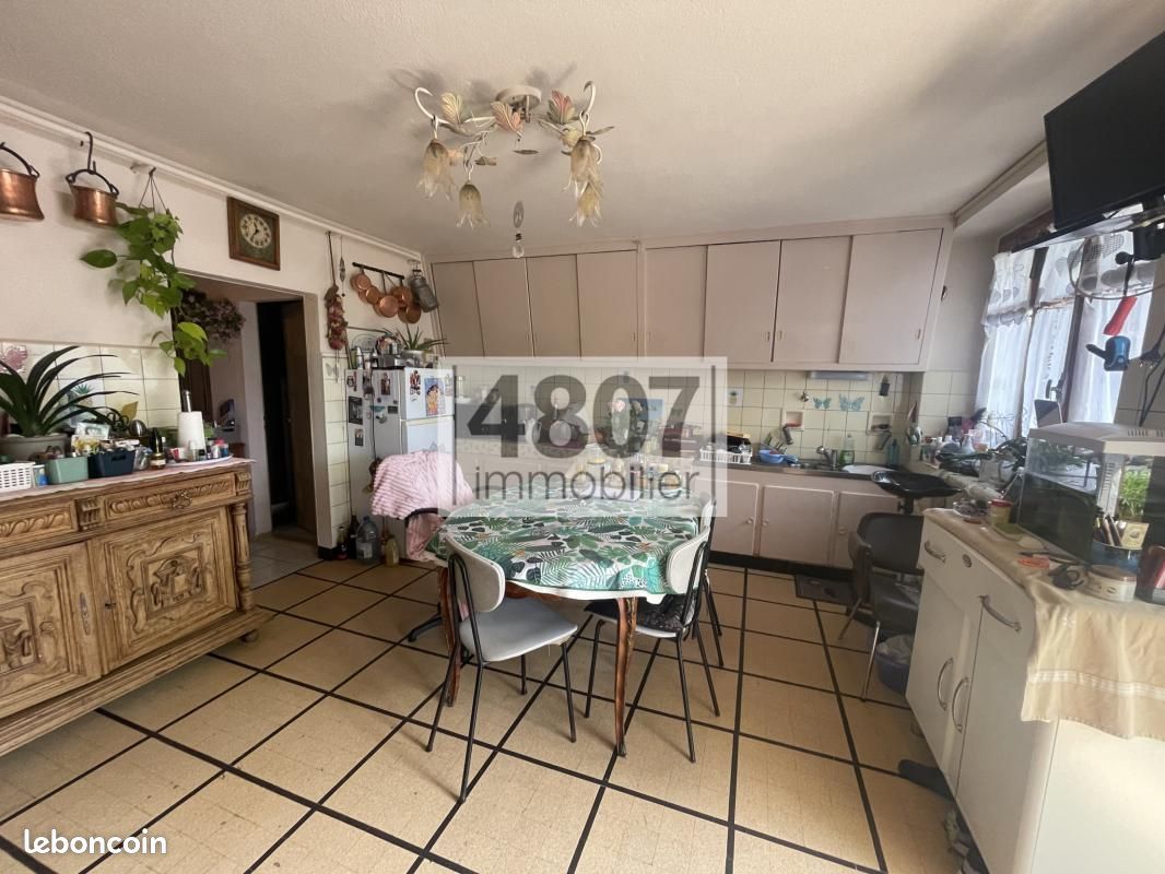 Maison 4 pièces 122 m² · à Contamine-sur-Arve · 122 m² · 735 000 €
