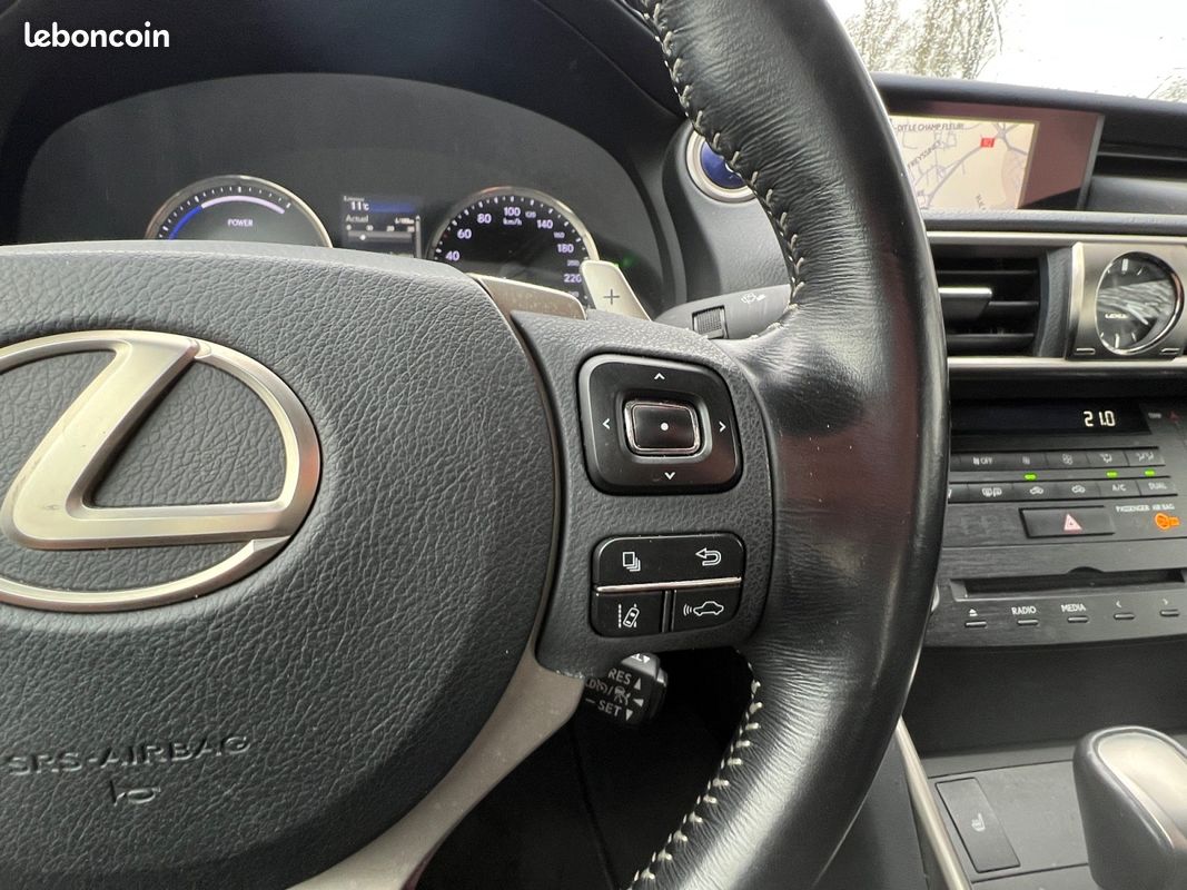 LEXUS IS 2.5 300 H 223H 180 HEV 1.6KWH BUSINESS BVa (image 15)