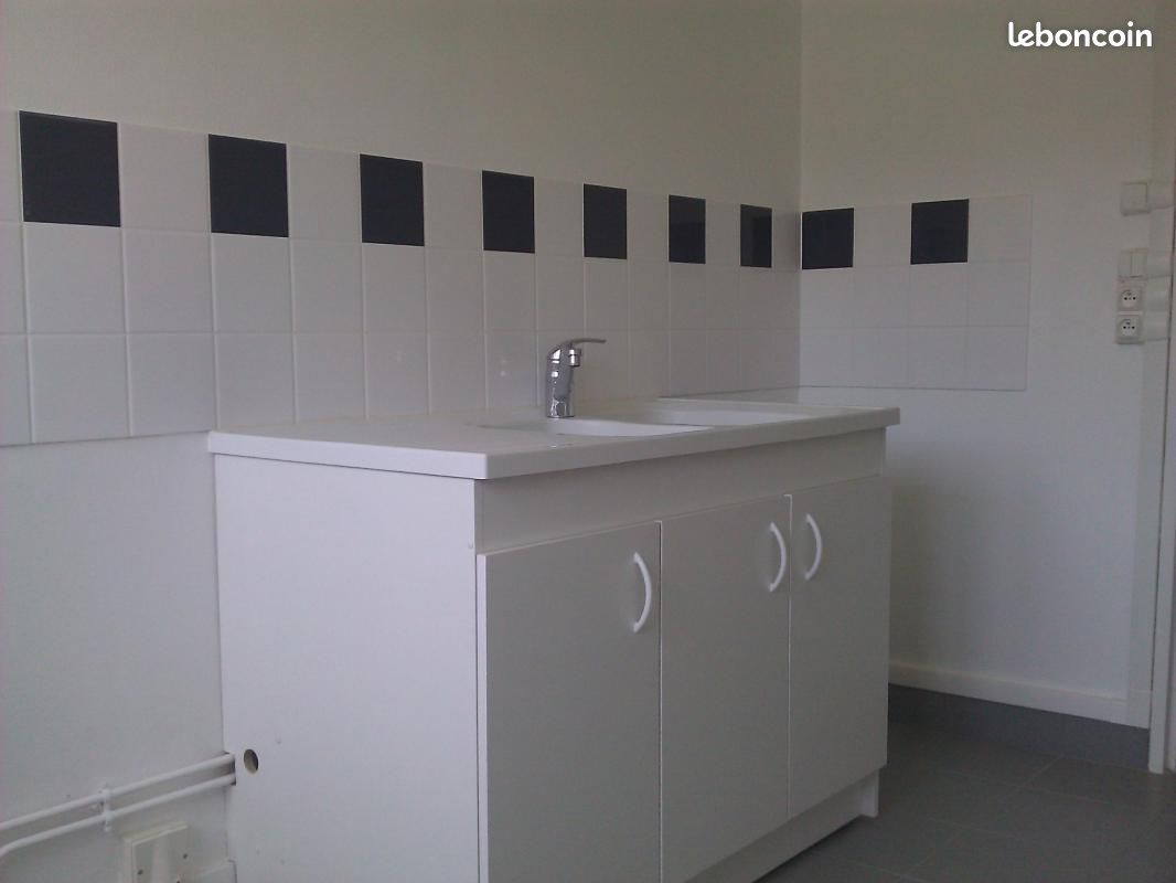 Appartement 4 pièces 70 m² · à Châtillon-sur-Indre · 70 m² · 494 €/mois