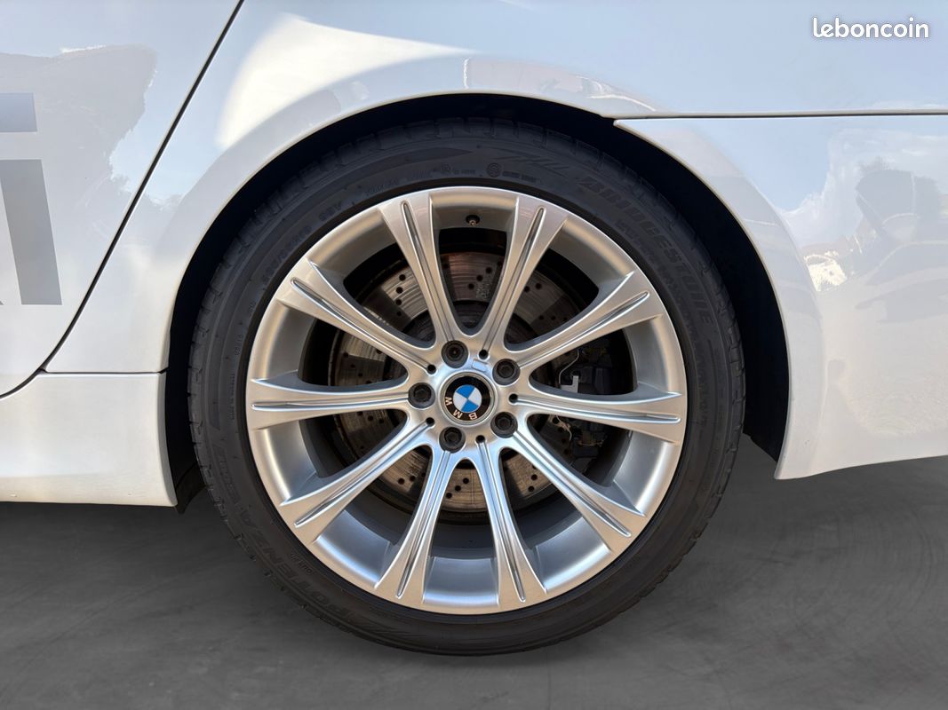 BMW M5 V10 E60 507Ch - Garantie 12 mois suivie Bmw toit ouvrant (image 18)