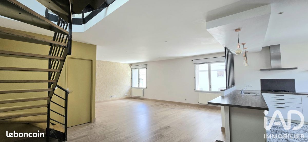 Appartement 4 pièces 110 m² · à Saint-Étienne · 110 m² · 1 000 €/mois