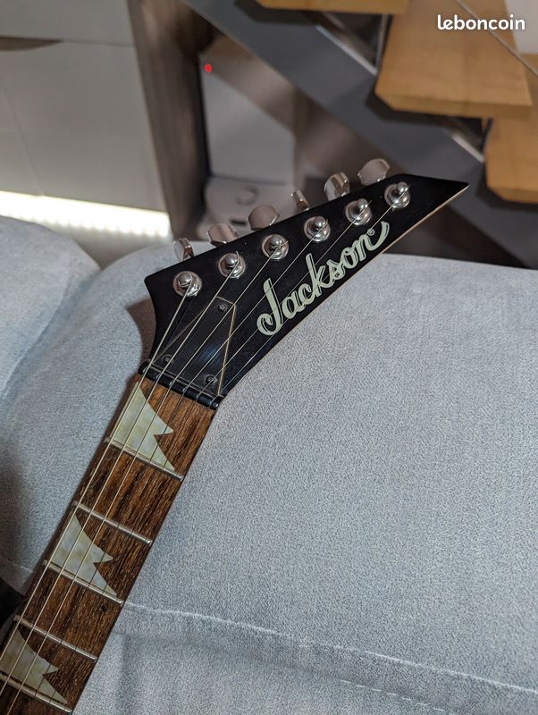 Guitare Electrique Jackson JS30 (upgrade Duncan) (image 4)