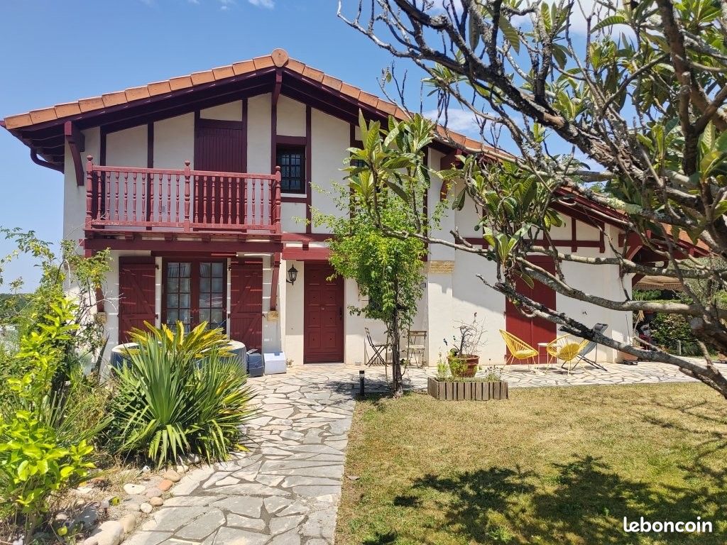Maison 6 pièces 130 m² · à Biarritz · 130 m² · 840 000 €