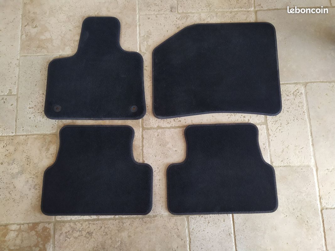 Tapis pour Peugeot 3008 - Neuf (image 1)
