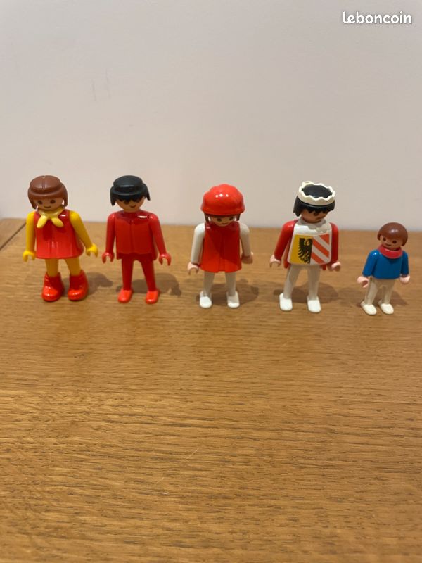 Vtg Mixed Lot Playmobil Geobra 1974 Figures 23 People 8 Animal + Accessories