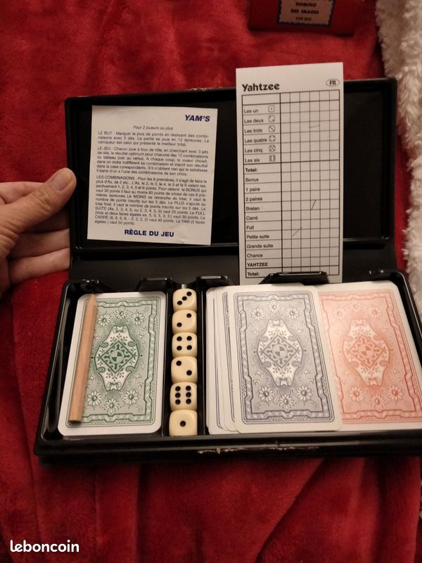 Jeu de cartes et de dés Browning, boîte-cadeau | Canadian Tire