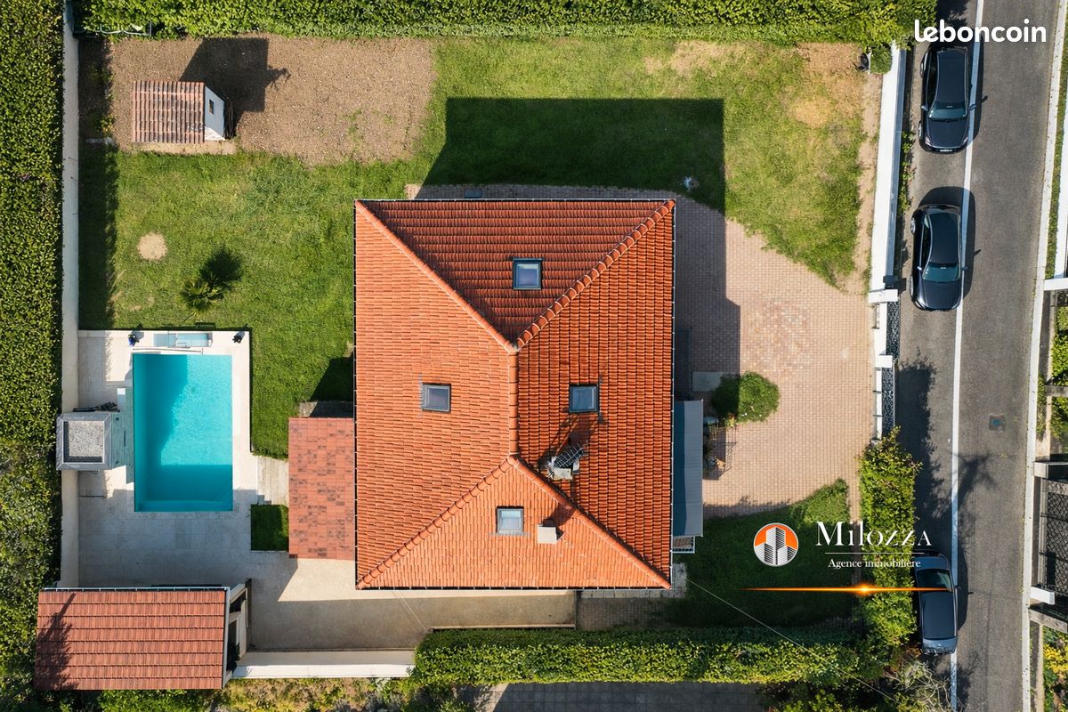 Maison 6 pièces 103 m² · à La Verpillière · 103 m² · 369 000 €