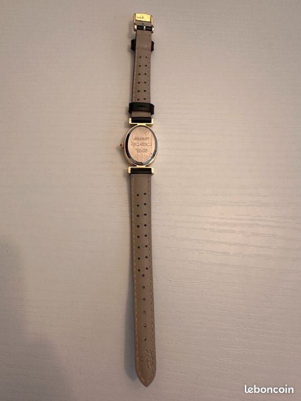 Lip Rare Montre Carrée époque 1925 En Or