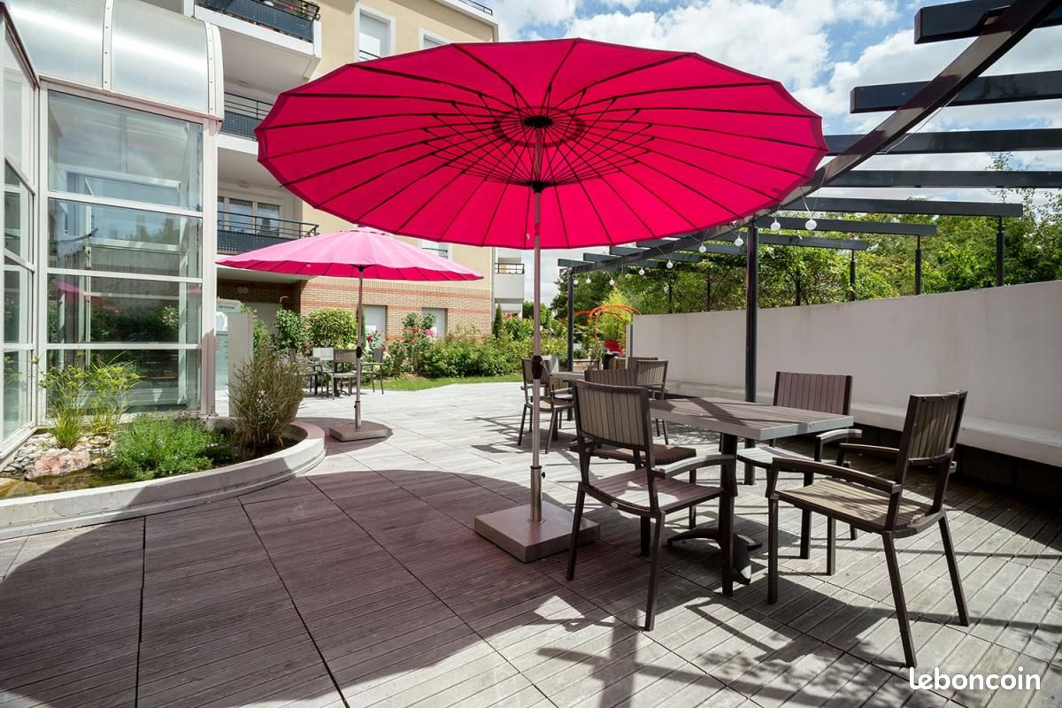 Appartement 2 pièces 48 m² · à Lucé · 48 m² · 820 €
