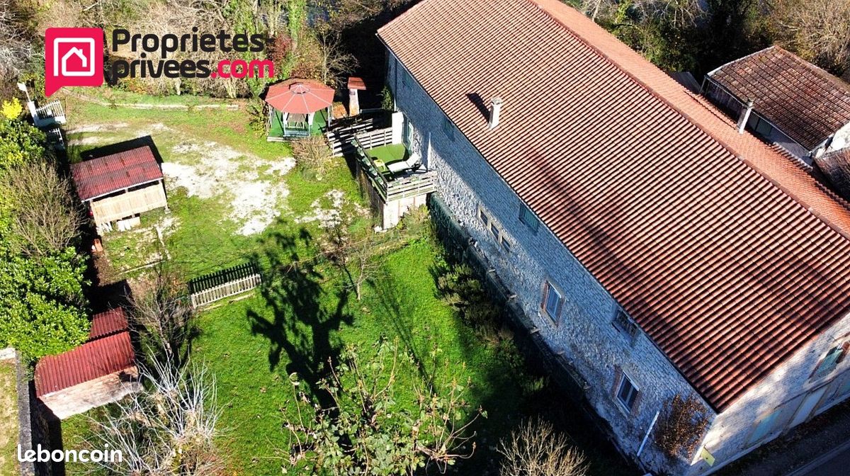 Maison 10 pièces 455 m² · à Labastide-du-Vert · 455 m² · 354 500 €