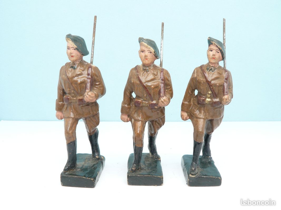 Elastolin - Action Figure Soldat Porte Drapeau De La Faction Chemises Noires 1930 1940 Germany