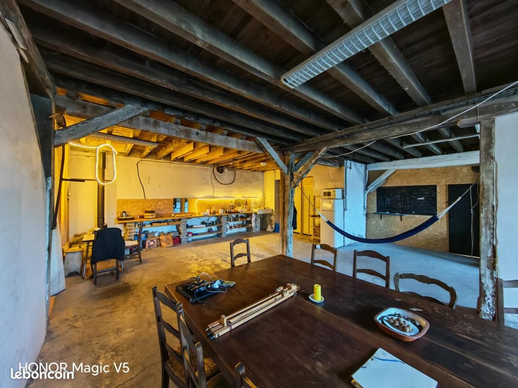 Immeuble 15 pièces 2 850 m² (image 6)