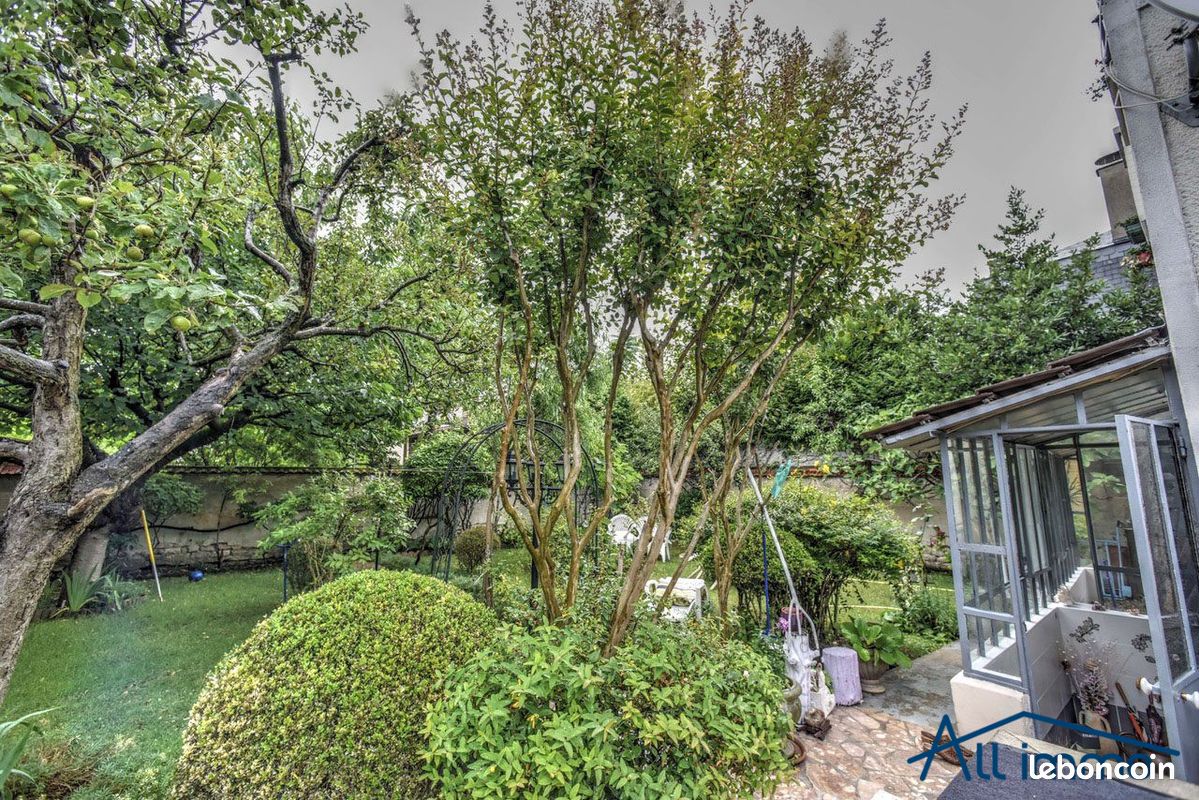 Appartement 4 pièces 105 m² · à Saint-Maur-des-Fossés · 105 m² · 682 000 €