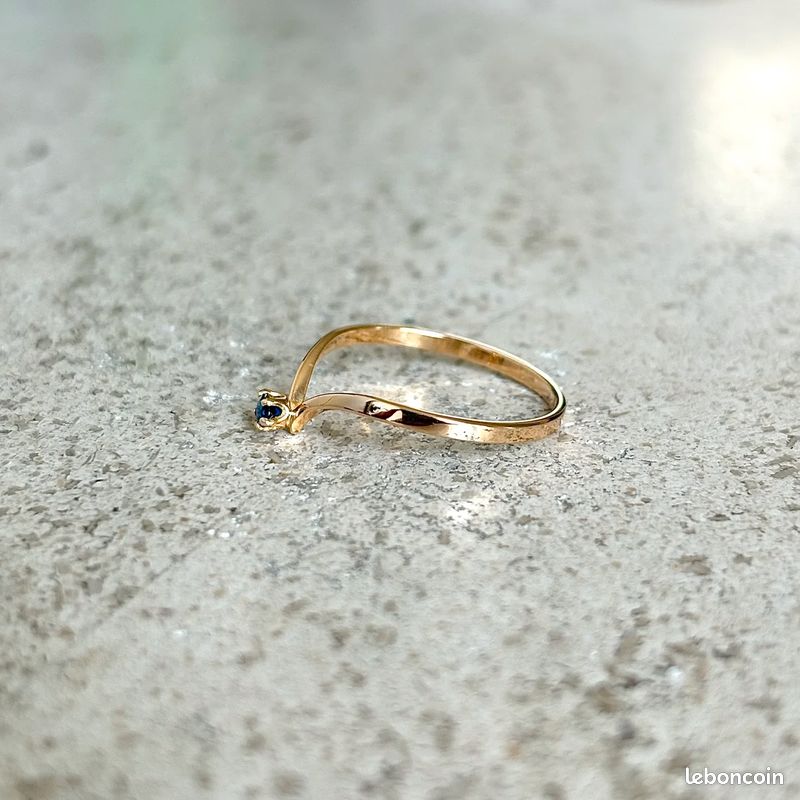 Bague V - Or Jaune 750 & Saphir (image 4)