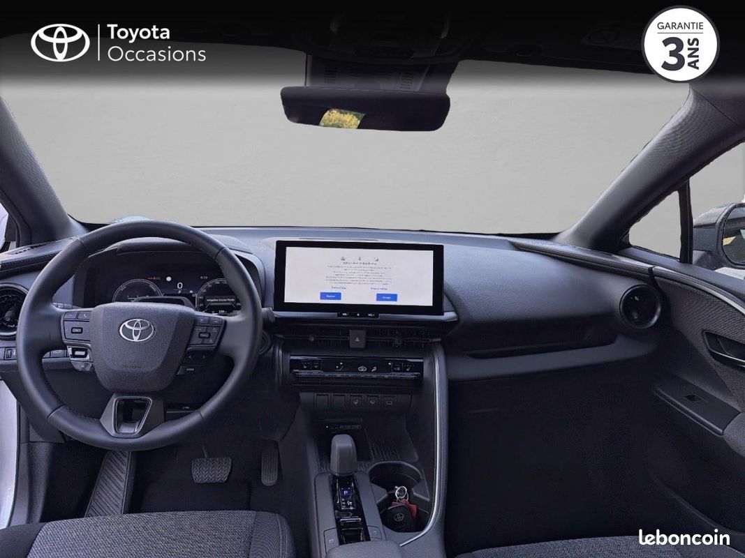 Toyota C-HR 1.8 Hybride 140ch Graphic MY26 (image 8)