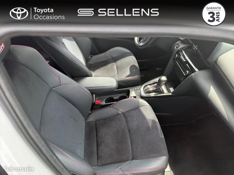 Toyota Yaris Cross 116h GR Sport MY22 (image 6)