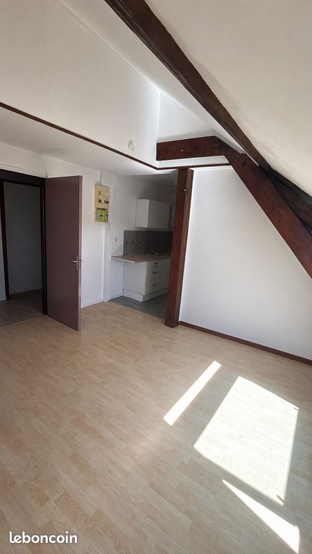 Appartement 1 pièce 23 m² · à Caudry · 22,6 m² · 330 €/mois