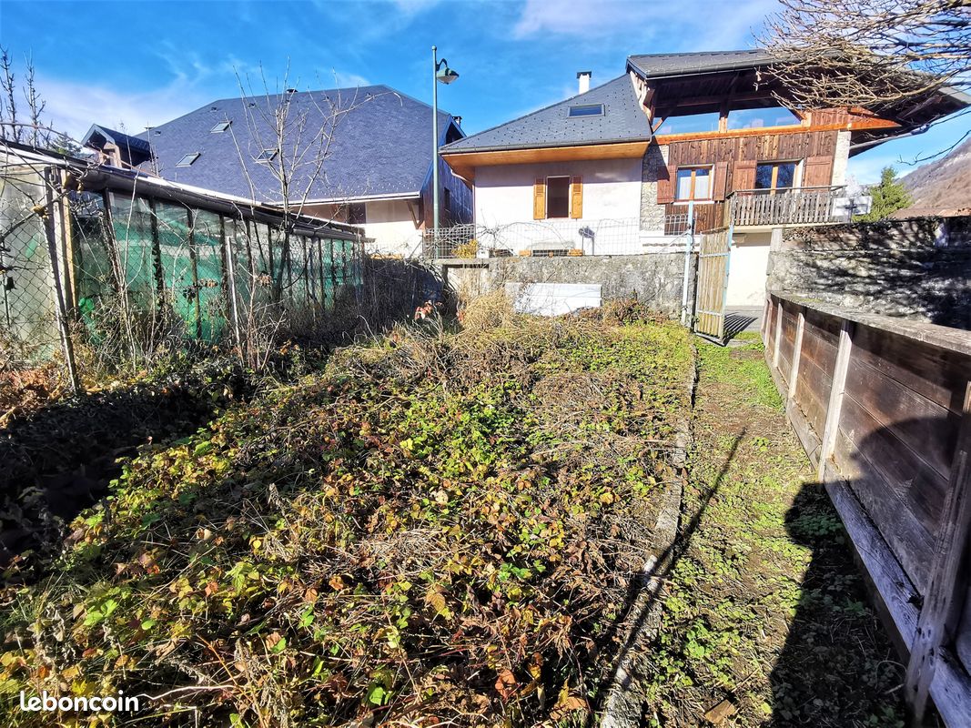 Maison 6 pièces 140 m² · à Doussard · 140 m² · 355 000 €