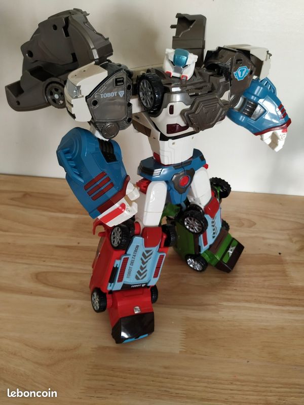 Tobot deltatron transformers voiture robot (image 1)
