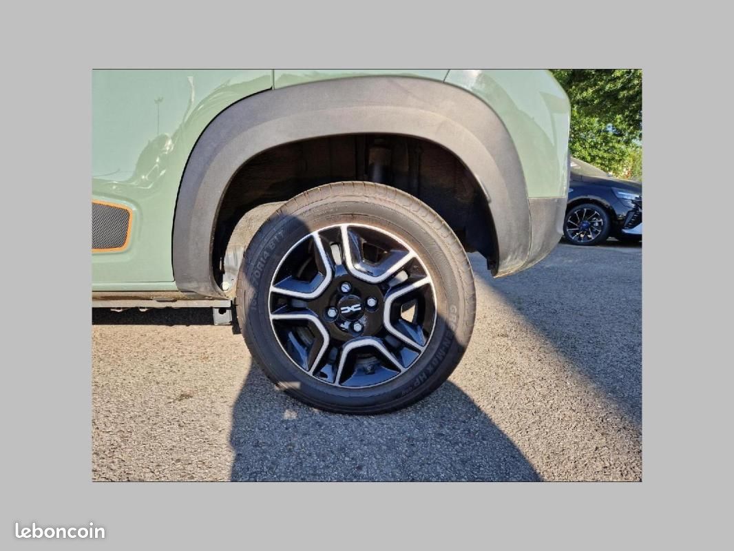 Dacia Spring Expression (image 8)