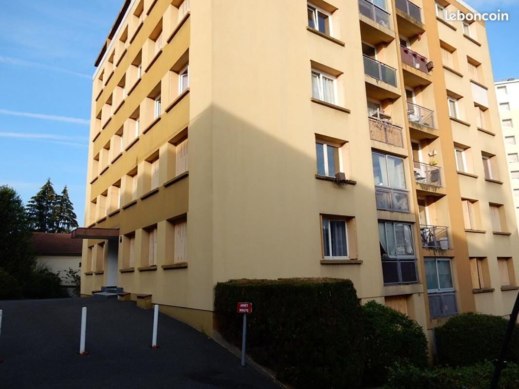 Appartement 3 pièces 53 m² · à Saint-Étienne · 53 m² · 67 000 €
