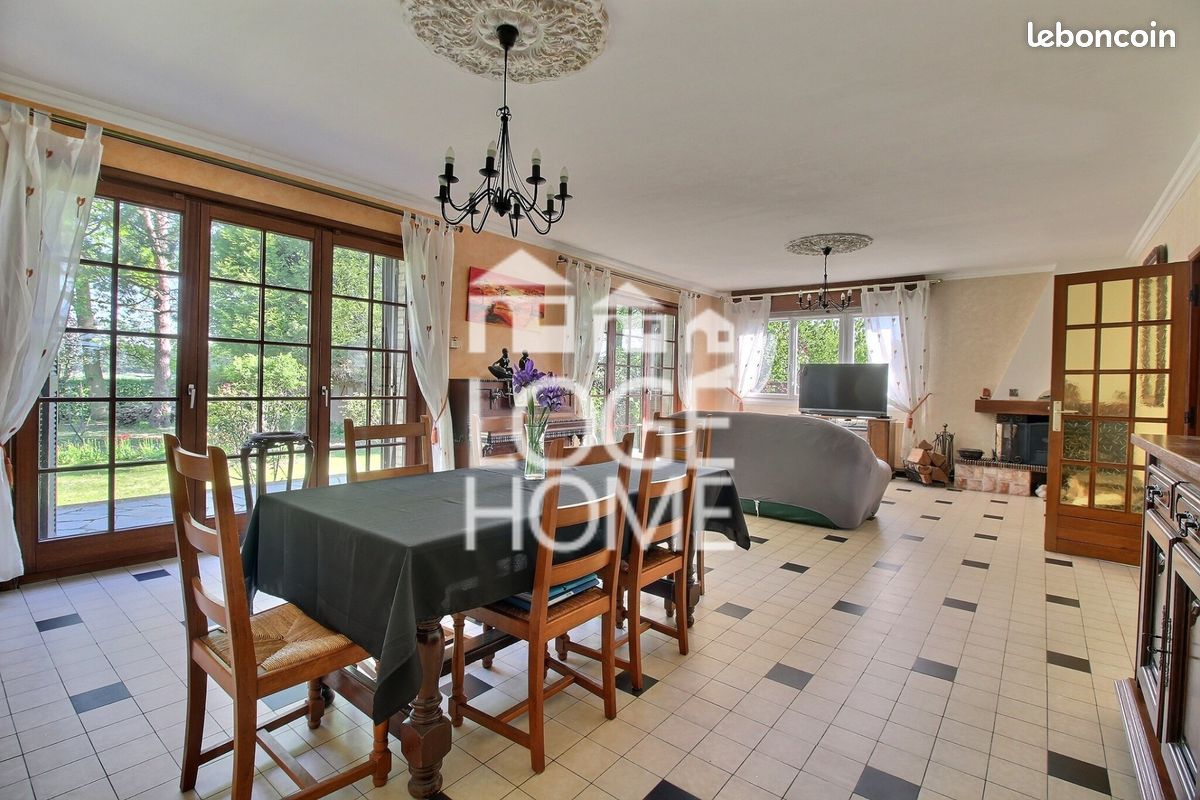 Maison 8 pièces 189 m² · à La Couture · 189 m² · 329 900 €