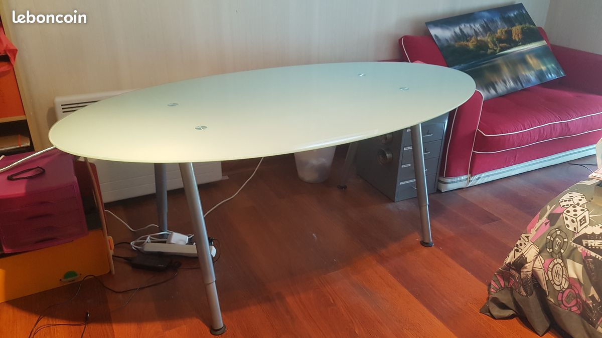 Table ovale verre (image 1)