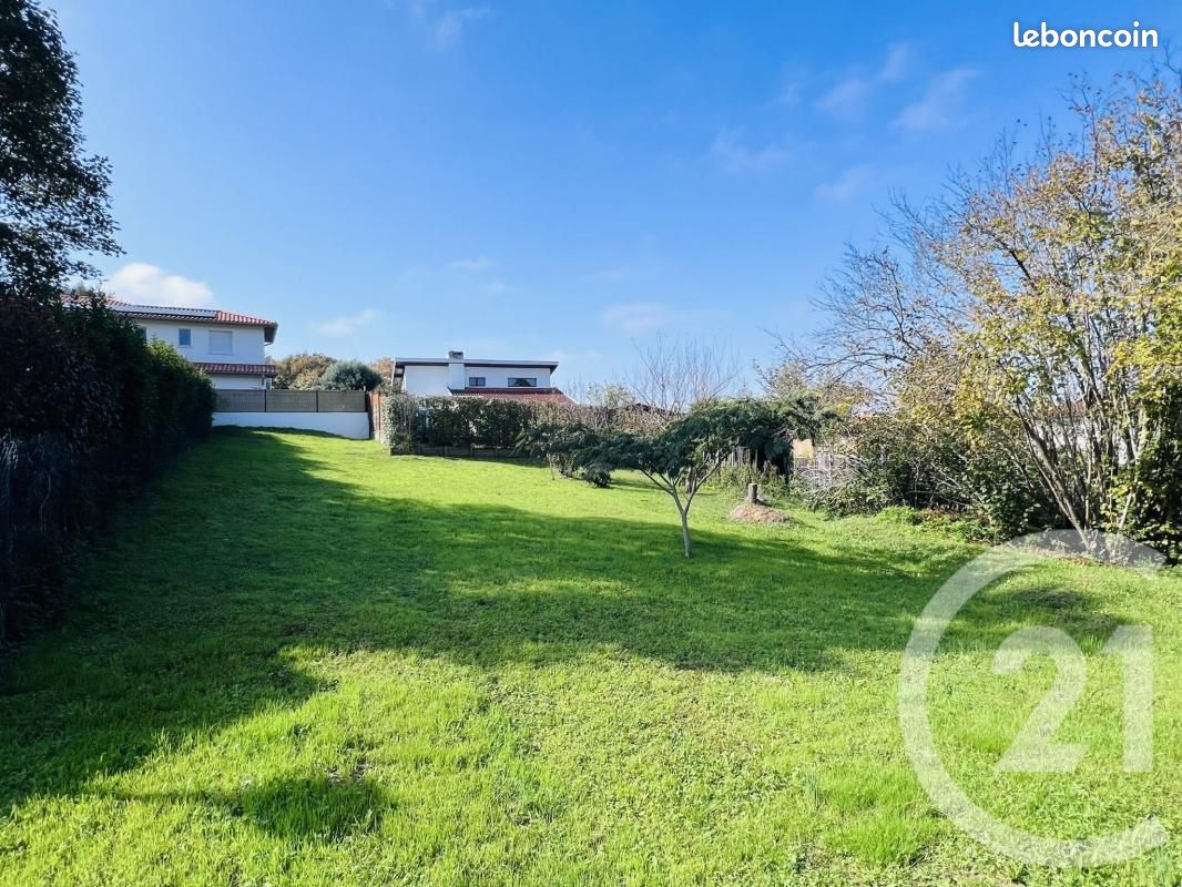 Terrain 420 m² Anglet · 318 000 €