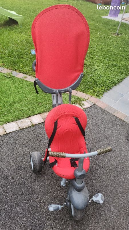 Tricycle rouge (image 1)