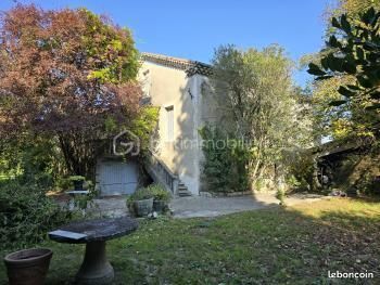 Maison 13 pièces 254 m² · à Le Teil · 254 m² · 274 000 €