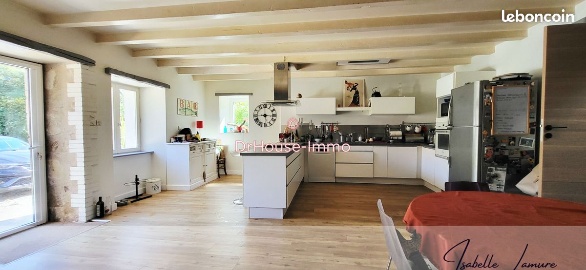 Propriété 7 pièces 219 m² (image 8)