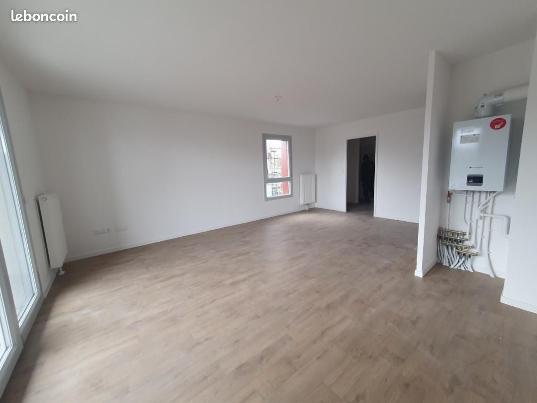 Appartement 3 pièces 66 m² · à Valenciennes · 66 m² · 785 €