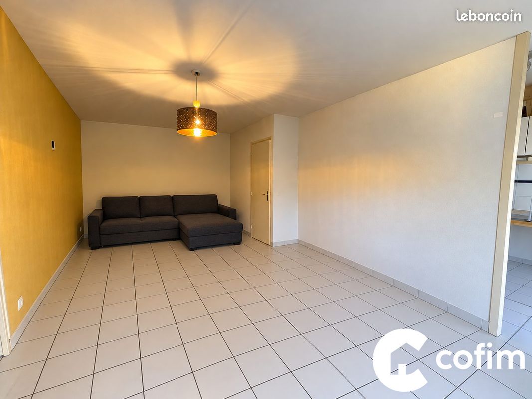 Appartement 2 pièces 55 m² · à Lons · 55 m² · 640 €/mois
