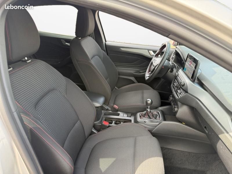 Ford Focus 1.0 Flexifuel mHEV 125ch ST-Line Style (image 15)
