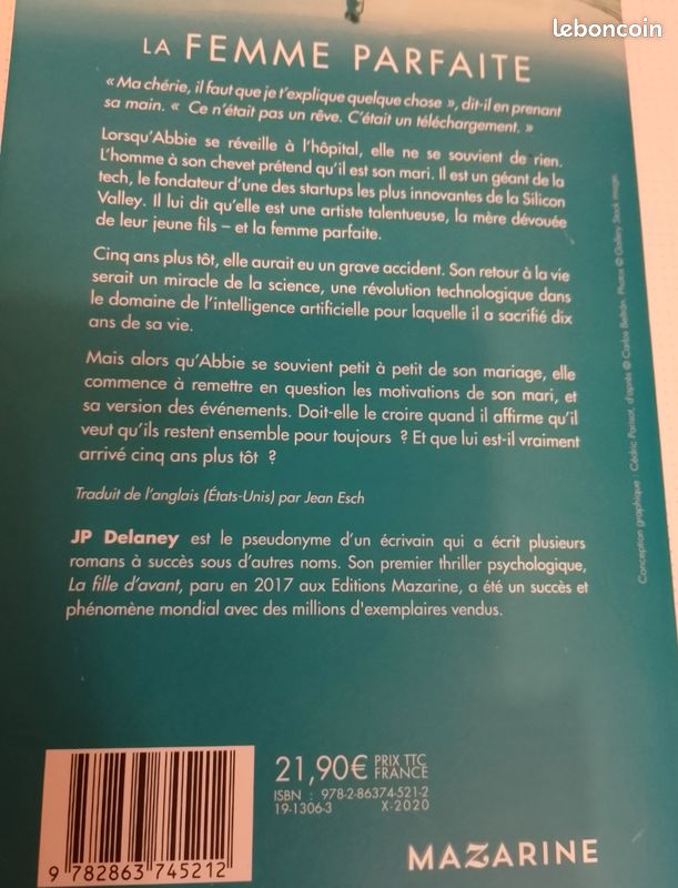 Livre "La femme parfaite". JP Delaney. Grand format (image 2)