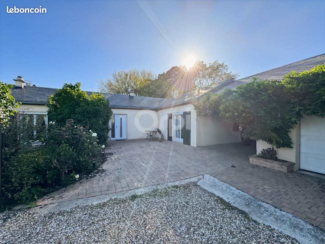 Maison 4 pièces 115 m² · à Sainte-Colombe-la-Commanderie · 115 m² · 222 000 €