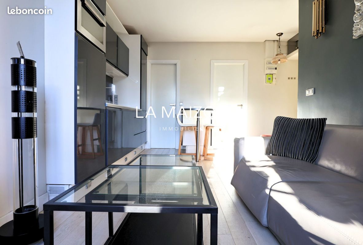 Appartement 2 pièces 28 m² · à Paris · 28 m² · 430 000 €