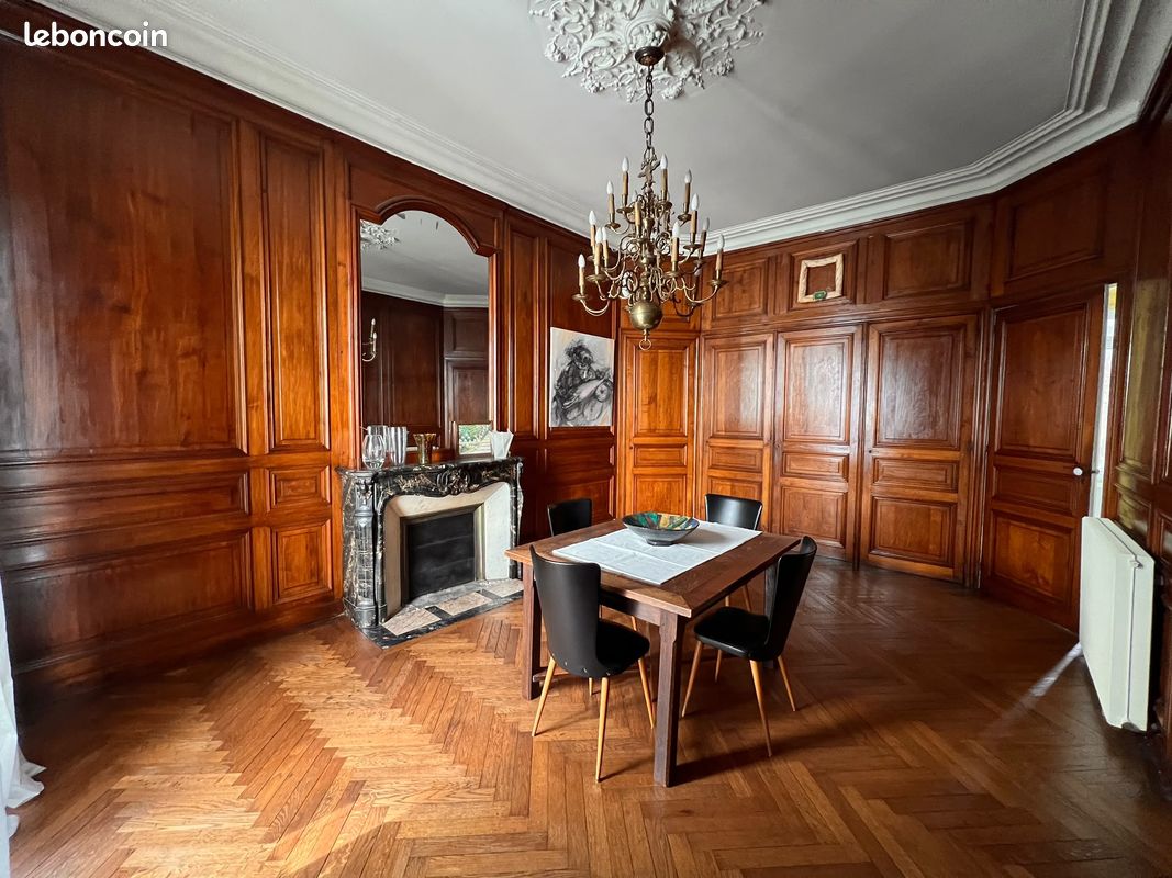 Appartement 6 pièces 161 m² · à Nantes · 161 m² · 490 000 €