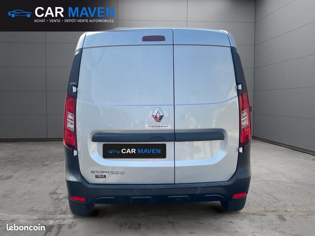 Renault express van blue dci 75 essentiel equivalent kangoo tva recuperable (image 5)