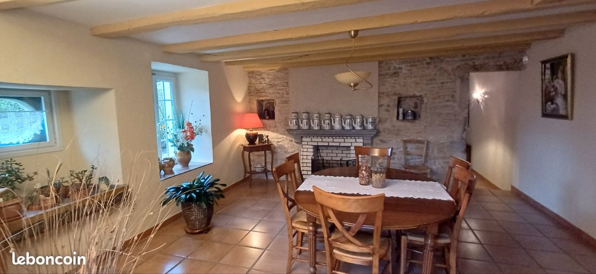 Maison 9 pièces 264 m²