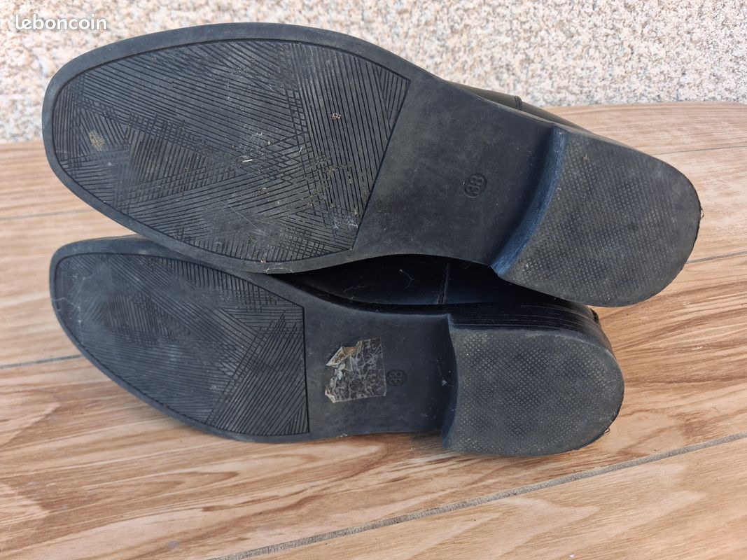 Paire de bottines MERRY SCOTT (image 5)
