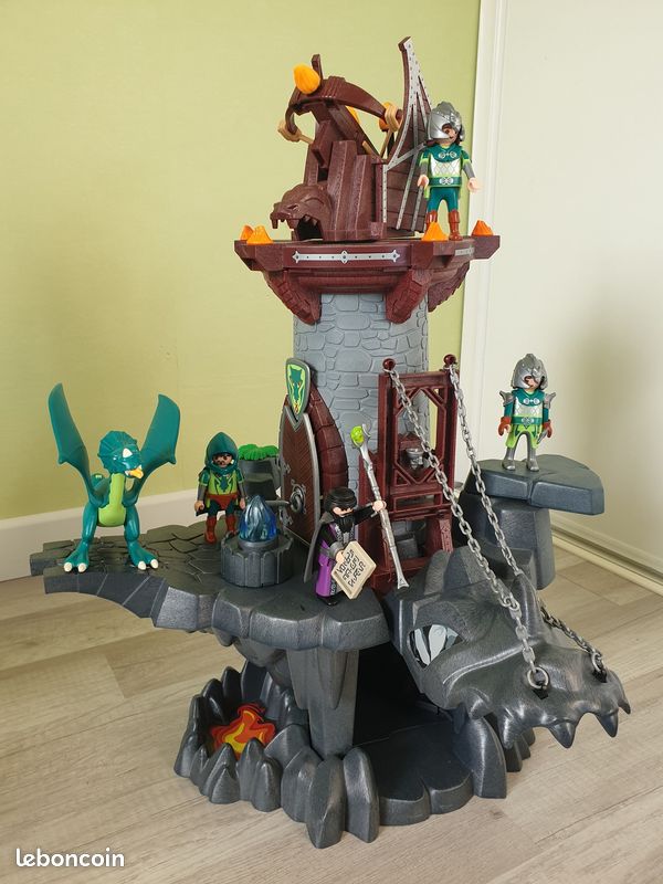 Playmobil Château des chevaliers dragons (image 2)
