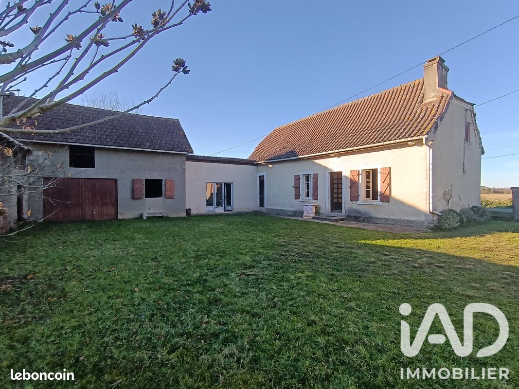 Maison 3 pièces 77 m² · à Taron-Sadirac-Viellenave · 77 m² · 76 000 €