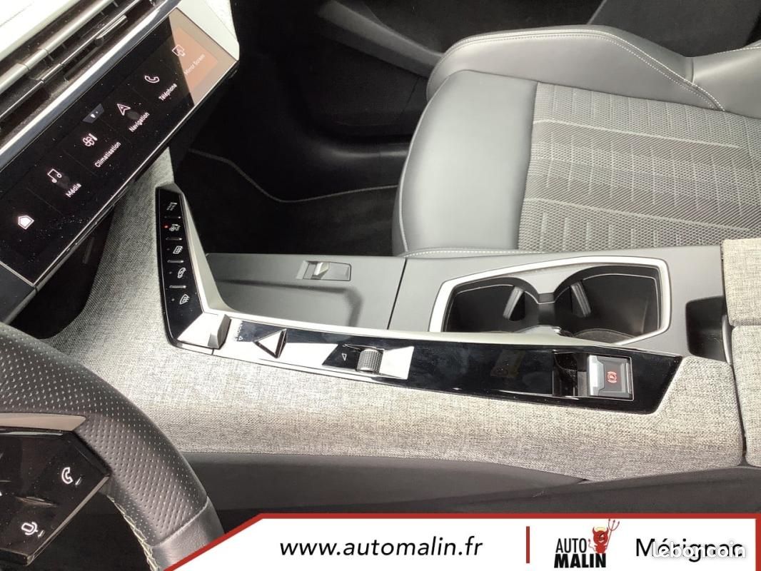 Peugeot 5008 Hybrid 136 e-DCS6 GT (image 23)