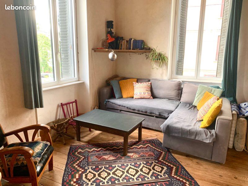 Maison lumineuse avec terrasse (image 5)